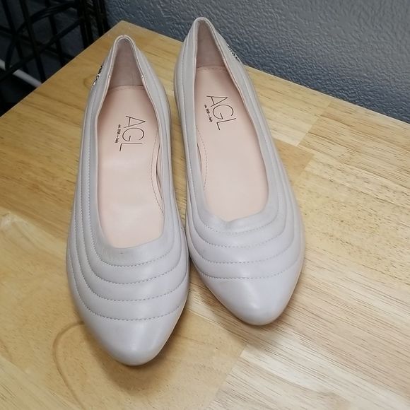 Attilio Giusti Leombruni Shoes - AGL Flats, Blush Pink, size 39 1/2 (or size 7 US)